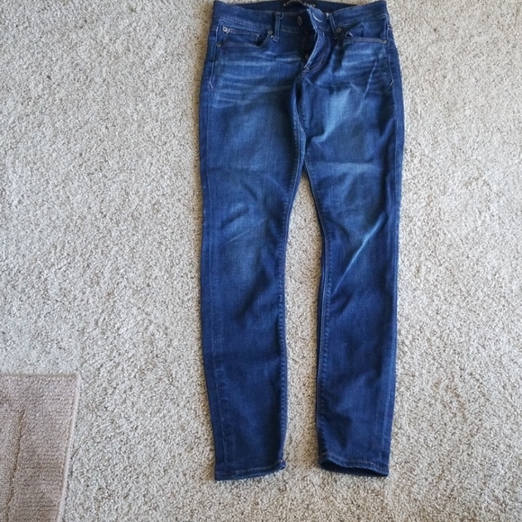 Jeans - Picture 1 of 2
